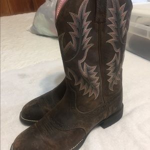 Ariat cowboy boots